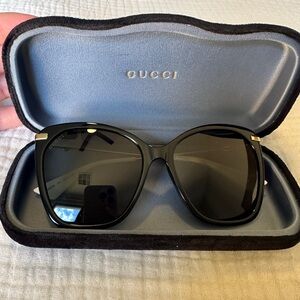 Gucci Black Sunglasses